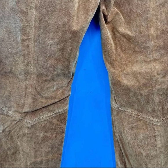 Women's Wilson's Leather Suede Tan Y2K Flare Pants (12) - NWT - Inseam 34” - Picture 4 of 6